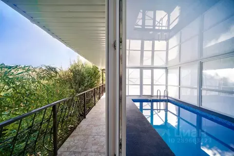 Дом в Крым, Бахчисарайский район, Тенистовское с/пос, с. Айвовое ул. ...