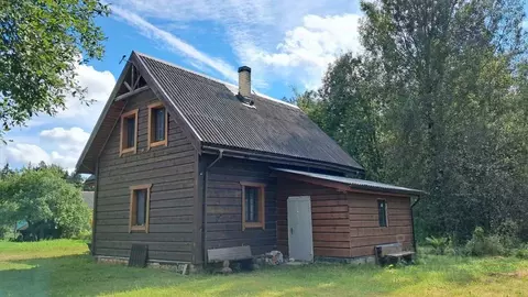 Дом в Псковская область, Псковский район, Середкинская волость, с. ...