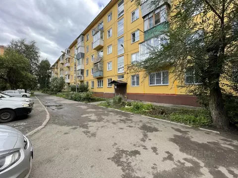 3-к кв. Омская область, Омск пос. Амурский, ул. Багратиона, 25А (59.0 ...