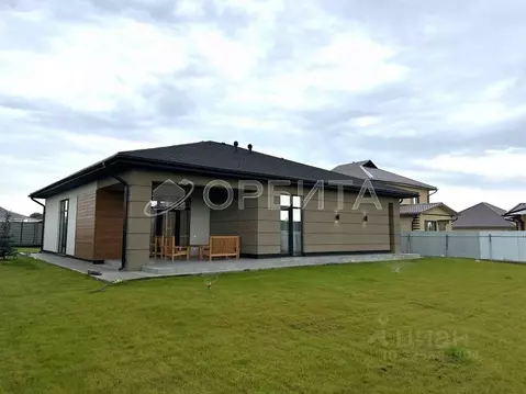 Дом в Тюменская область, Тюменский муниципальный округ, с. Кулаково ...