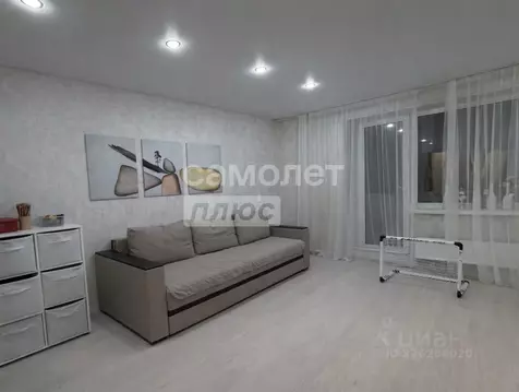 2-к кв. Челябинская область, Челябинск ул. Трашутина, 41 (64.0 м)