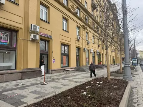 Помещение свободного назначения в Москва Садовая-Черногрязская ул., ...