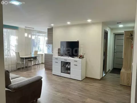 3-комнатная квартира: Ишим, улица Шаронова, 5 (57.1 м)