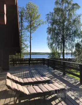 Коттедж в Ленинградская область, Приозерский район, Громовское с/пос, ...