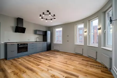 2-к кв. Санкт-Петербург Большой Сампсониевский просп., 77 (71.0 м)