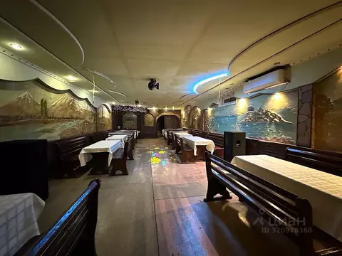 Помещение свободного назначения в Челябинская область, Челябинск ул. ...