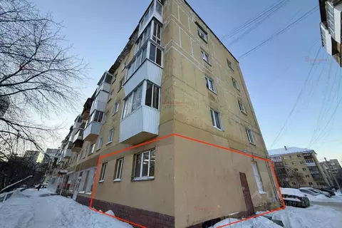 Торговая площадь в Свердловская область, Екатеринбург просп. ...