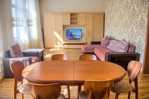 1-к кв. Ставропольский край, Кисловодск ул. Чкалова, 75 (80.0 м)