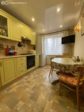 3-комнатная квартира: Волгоград, улица Быкова, 4А (64 м)