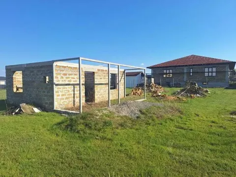 Участок в Крым, Симферопольский район, Перовское с/пос, СЭЛМА СПК ул. ...