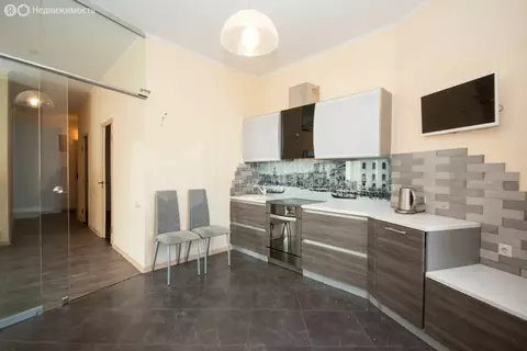 1-комнатная квартира: Тюмень, улица Мельникайте, 94к1 (71 м)