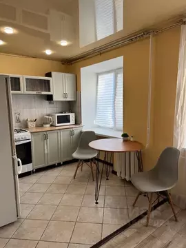 2-к кв. Хабаровский край, Комсомольск-на-Амуре ул. Аллея Труда, 27к2 ...