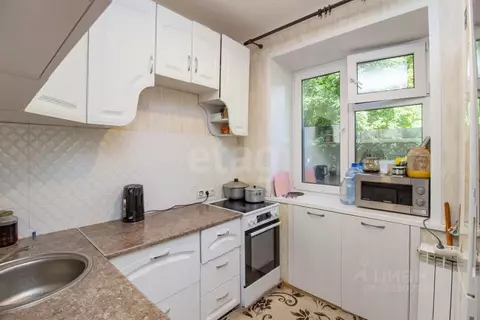 3-к кв. Красноярский край, Красноярск ул. 60 лет Октября, 114 (62.7 м)