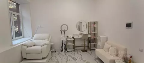 Помещение свободного назначения в Москва Новый Зыковский проезд, 3 (21 ...