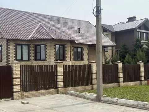 Дом в Омская область, Омский район муниципальный округ, пос. Ростовка ...