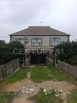 Дом в Сакский район, Ромашкинское сельское поселение, село Колоски, ...