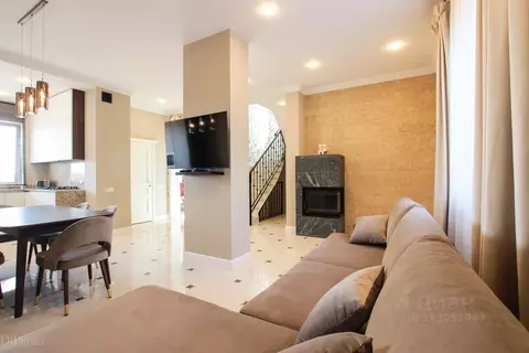 Коттедж в Ленинградская область, Гатчинский муниципальный округ, ...