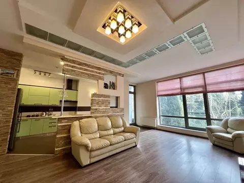 3-к кв. Крым, Алушта ул. Парковая, 5 (105.0 м)