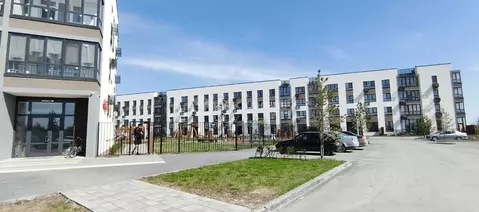 2-к кв. Тюменская область, Тюмень ул. Сергея Свиридова, 5 (67.4 м)