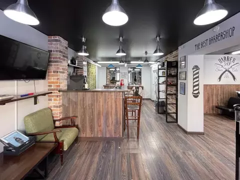 Помещение свободного назначения в Тюменская область, Тюмень ул. ...