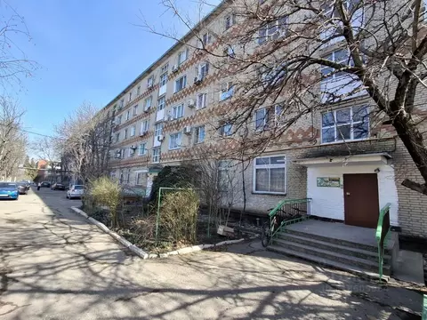 1-к кв. Краснодарский край, Абинск Комсомольский просп., 99 (33.0 м)