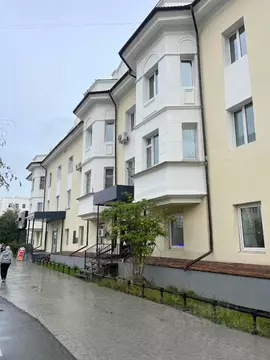 4-к кв. Саха (Якутия), Якутск просп. Ленина, 21 (99.0 м)