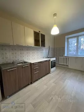 3-к кв. Свердловская область, Екатеринбург ул. Куйбышева, 86к1 (61.5 ...