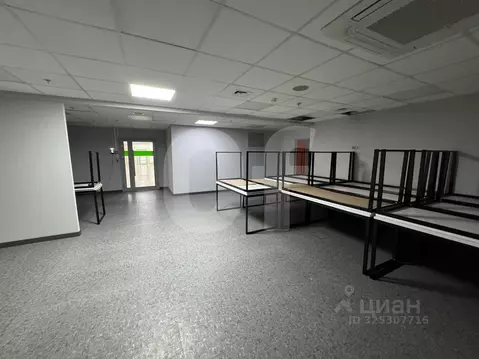 Офис в Москва ул. Ивана Франко, 8 (4955 м)