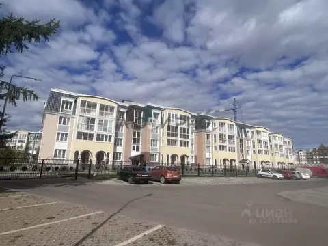 3-к кв. Кировская область, Киров ул. Энтузиастов, 64 (106.0 м)