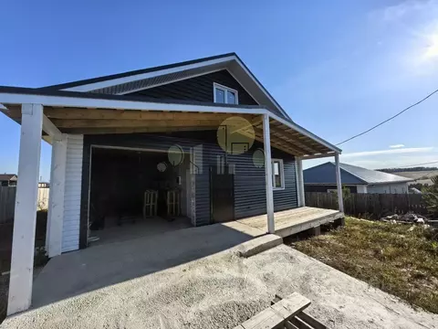 Дом в Иркутская область, Иркутский муниципальный округ, с. ...