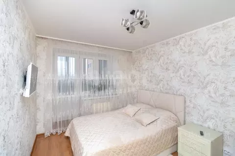 1-к кв. Тюменская область, Тюмень Мелиораторов мкр, ул. Голышева, 10А ...