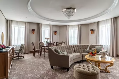 Комната Санкт-Петербург пер. Антоненко, 2 (119.0 м)