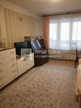 Продается 2-комнатная квартира