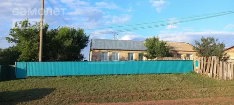 Дом в Оренбургская область, Переволоцкий район, Садовый сельсовет, ...