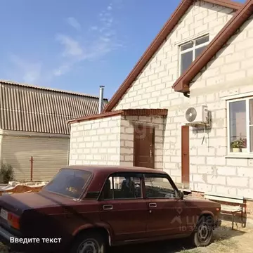 Дом в Ростовская область, Азовский район, Кагальницкое с/пос, с. ...