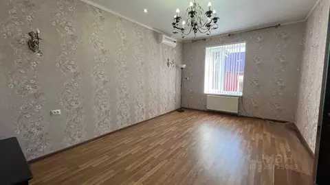 Дом в Краснодарский край, Лабинск Садовая ул. (60 м)