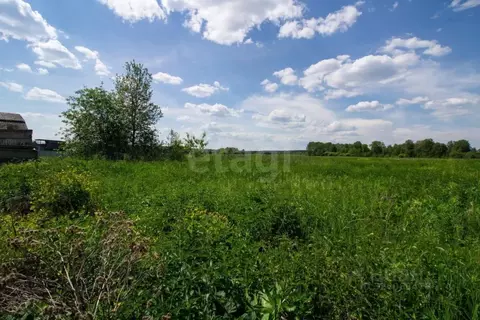 Участок в Тюменская область, Тюменский муниципальный округ, д. ...