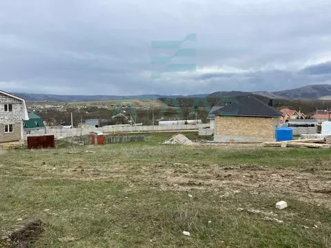 Участок в Крым, Симферопольский район, Добровское с/пос, с. ...