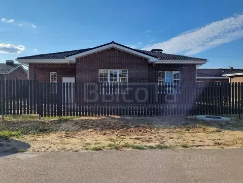 Дом в Воронежская область, Рамонский район, с. Ямное ул. Куйбышева, ...