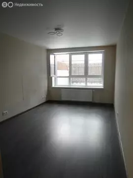 1-комнатная квартира: Екатеринбург, улица Щербакова, 77 (63 м)