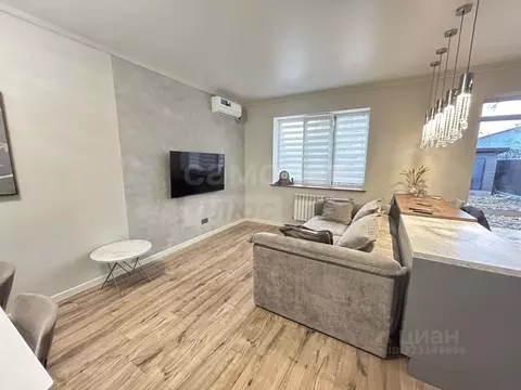 Таунхаус в Оренбургская область, Оренбургский район, с. Нежинка ул. ...