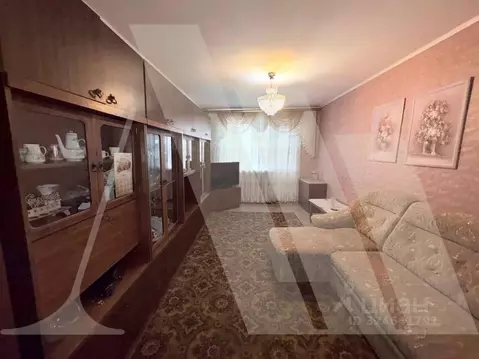 3-к кв. Омская область, Омск Заозерный мкр, просп. Менделеева, 19/4 ...