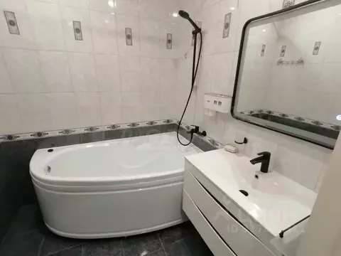 3-к кв. Новгородская область, Великий Новгород Луговая ул., 12к1 (82.6 ...