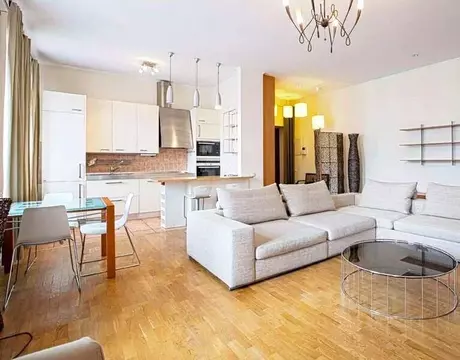3-к кв. Москва ул. Петровка, 28С1 (120.0 м)