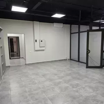 Помещение свободного назначения в Краснодарский край, Краснодар ул. ...