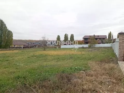 Участок в Белгородская область, Белгородский район, Дубовское с/пос, ...