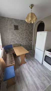 2-к кв. Красноярский край, Красноярск ул. 60 лет Октября, 141 (54.0 м)