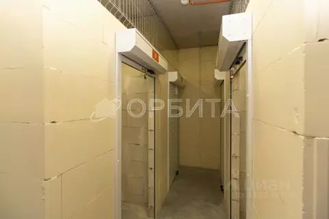 Помещение свободного назначения в Тюменская область, Тюмень ул. ...