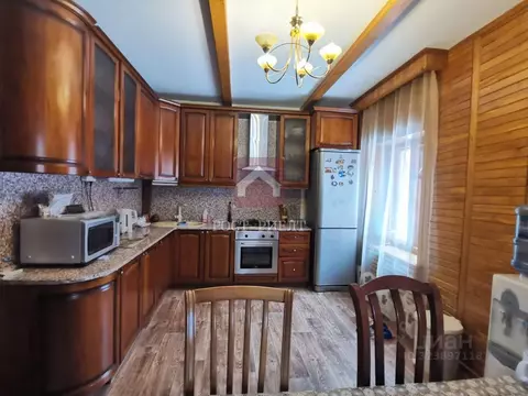 Коттедж в Саратовская область, Саратов Вешняя ул., 14 (300 м)