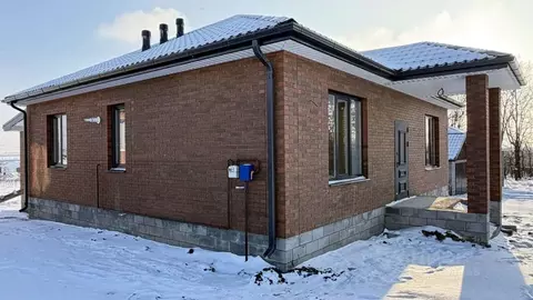 Дом в Белгородская область, Белгородский район, Пушкарское с/пос, с. ...